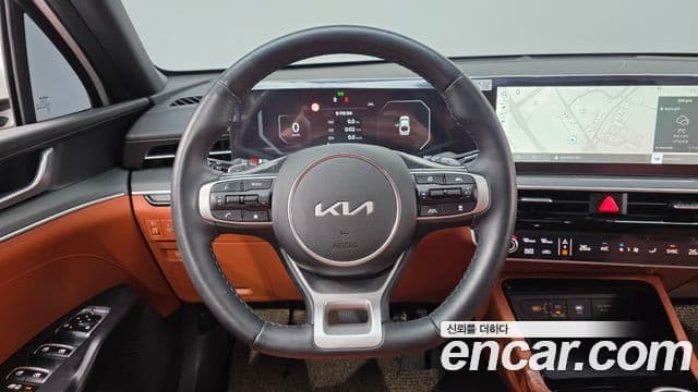 Kia K5 2025 — Şəkil 13/20