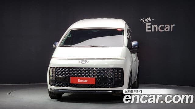 Hyundai Staria 2022 — Şəkil 3/20