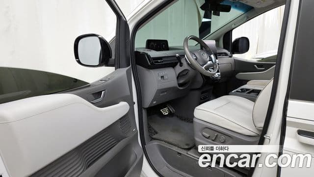 Hyundai Staria 2022 — Şəkil 10/20