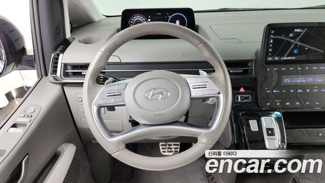 Hyundai Staria 2022 — Şəkil 13/20