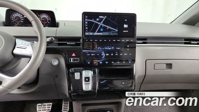 Hyundai Staria 2022 — Şəkil 14/20