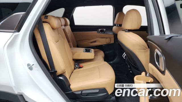 Kia Sorento 2021 — Photo 9/20
