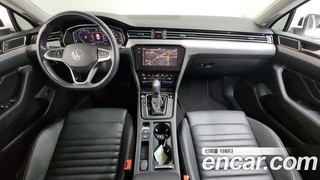 Volkswagen Passat GT 2021 — ფოტო 7/20