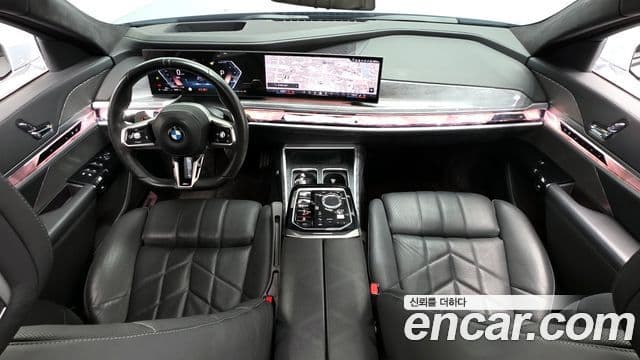 BMW 7 Series 2023 — Şəkil 7/20