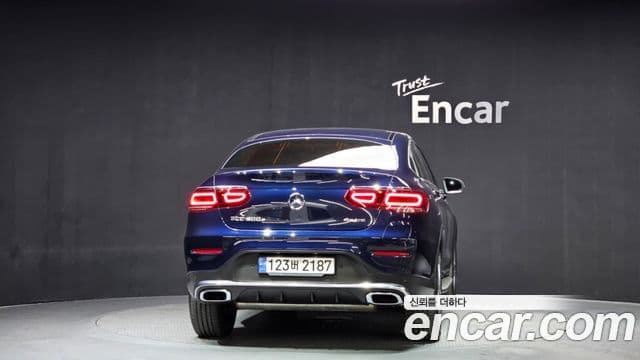 Mercedes-Benz GLC-Class 2023 — ფოტო 4/20