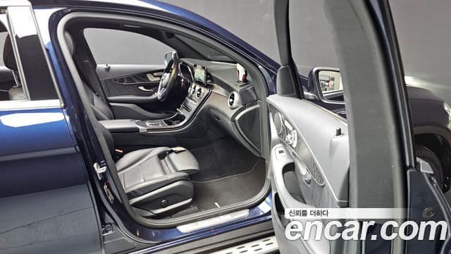 Mercedes-Benz GLC-Class 2023 — ფოტო 12/20