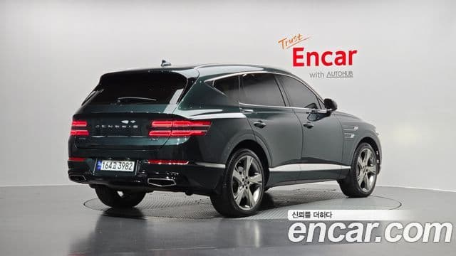 Genesis GV80 2023 — ფოტო 17/20