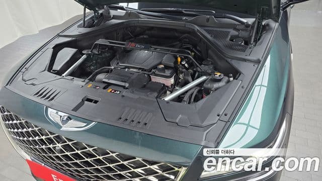 Genesis GV80 2023 — ფოტო 18/20
