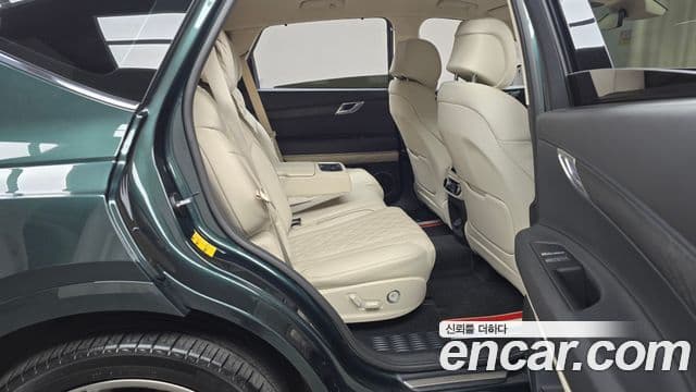 Genesis GV80 2023 — ფოტო 16/20