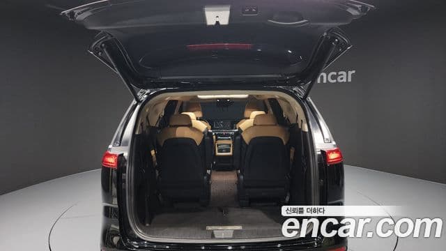 Kia Carnival 2020 — Şəkil 20/20