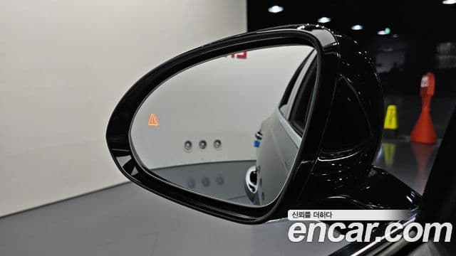 Genesis G80 2023 — Şəkil 13/20