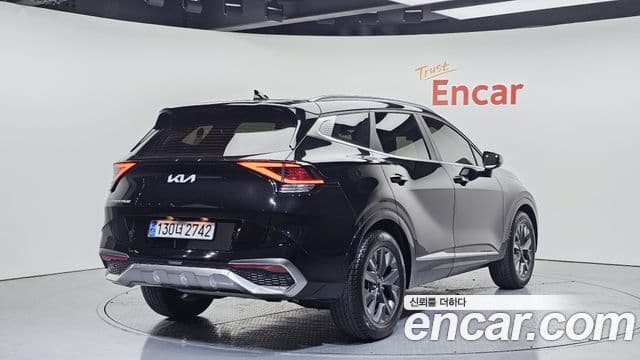 Kia Sportage 2022 — ფოტო 2/20