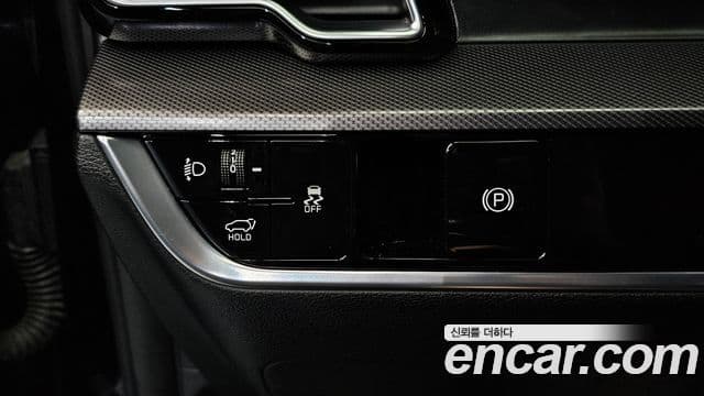 Kia Sportage 2022 — ფოტო 13/20
