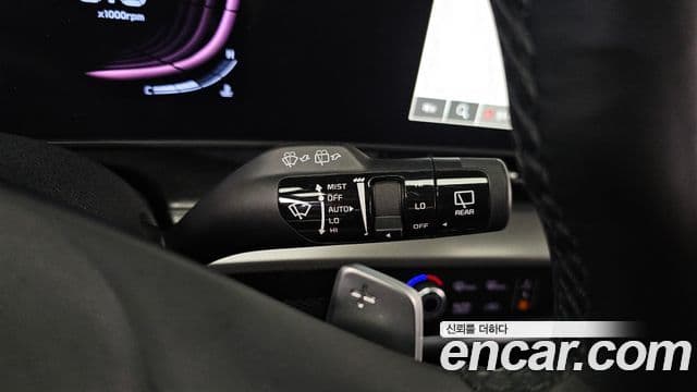 Kia Sportage 2022 — ფოტო 15/20