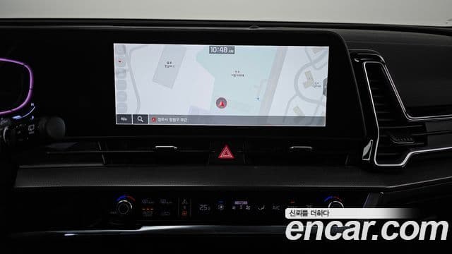 Kia Sportage 2022 — ფოტო 16/20