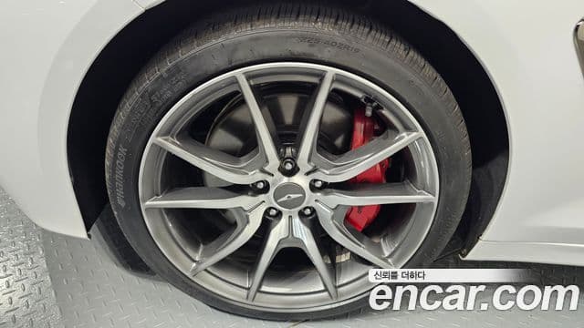 Genesis G70 2019 — ფოტო 5/20