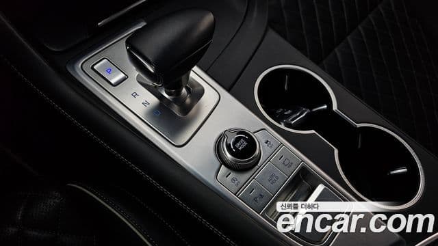 Genesis G70 2019 — ფოტო 9/20