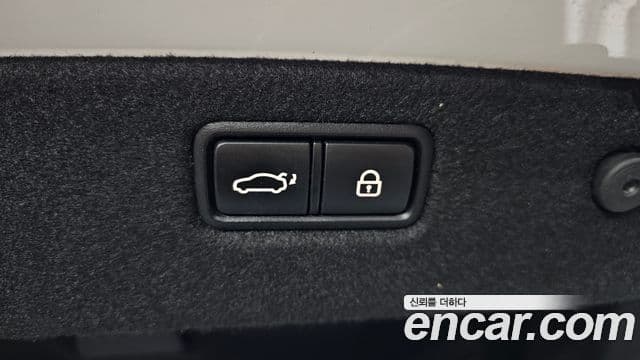 Genesis G70 2019 — ფოტო 20/20