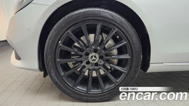 Mercedes-Benz E-Class 2018 — Şəkil 1/20