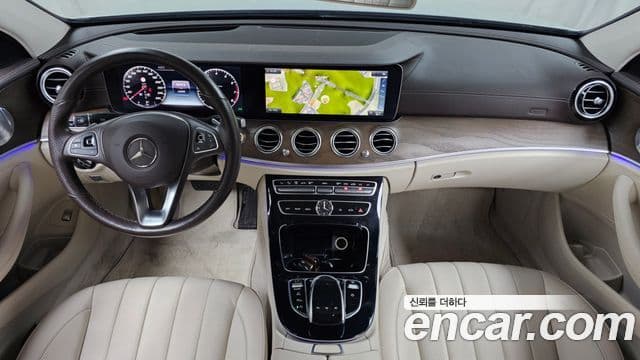 Mercedes-Benz E-Class 2018 — Şəkil 9/20