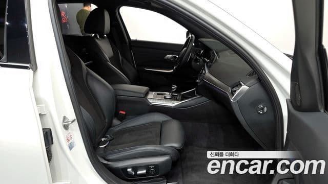 BMW 3 Series 2021 — ფოტო 11/20