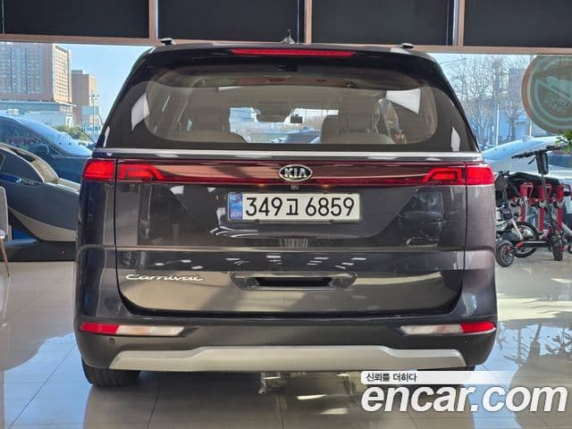 Kia Carnival 2021 — Şəkil 4/20