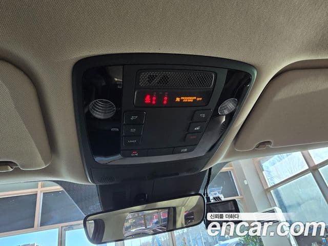 Kia Carnival 2021 — Şəkil 19/20