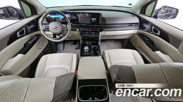 Kia Carnival 2021 — Фото 7/20