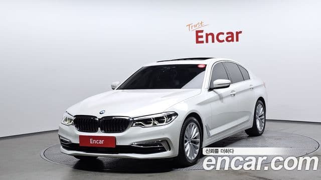 BMW 5 Series 2019 — Şəkil 1/20