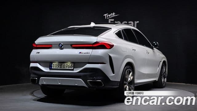 BMW X6 2020 — Фото 2/20