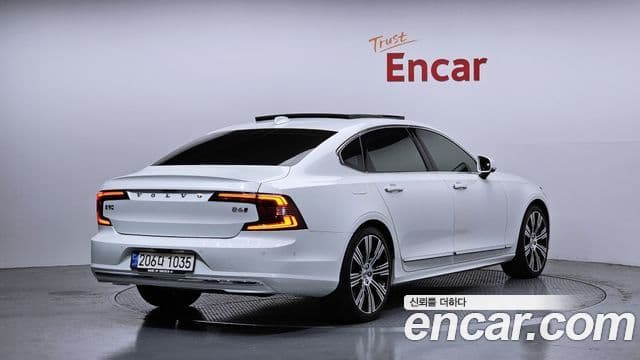 Volvo S90 2021 — ფოტო 2/20