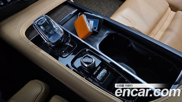 Volvo S90 2021 — ფოტო 9/20