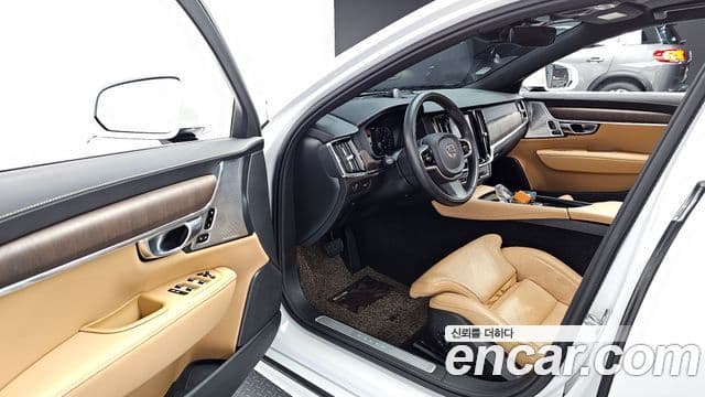 Volvo S90 2021 — ფოტო 11/20
