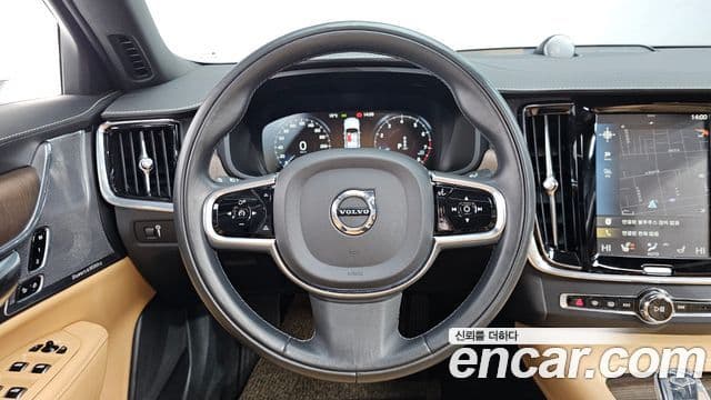 Volvo S90 2021 — ფოტო 13/20