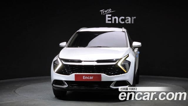 Kia Sportage 2022 — ფოტო 3/20