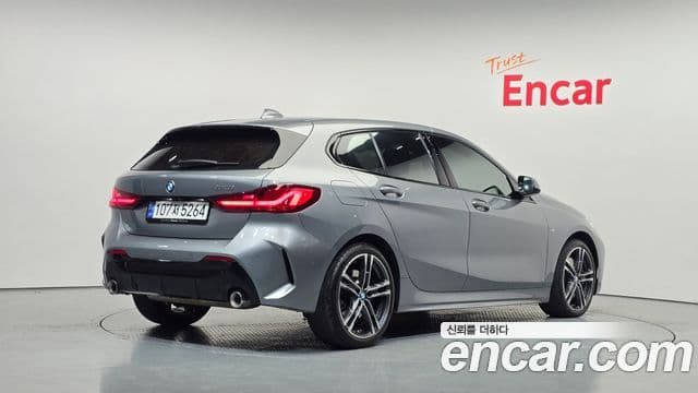 BMW 1 Series 2024 — Şəkil 19/20