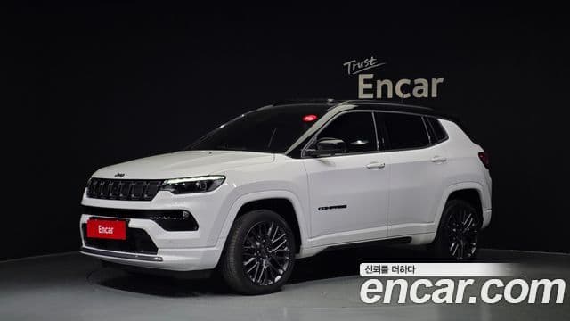 Jeep Compass 2022 — ფოტო 1/20