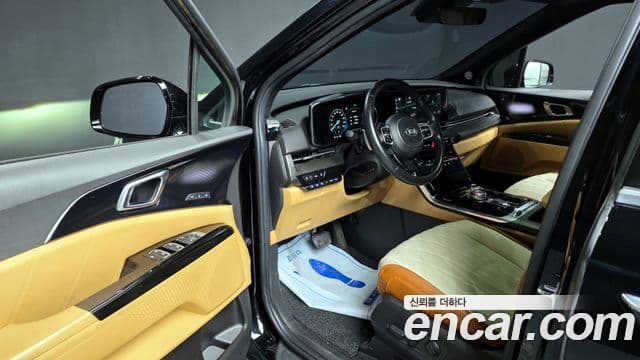 Kia Carnival 2020 — ფოტო 10/20