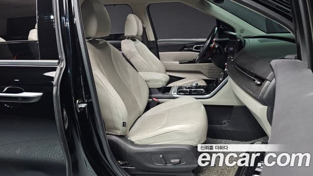 Kia Carnival 2022 — ფოტო 10/20