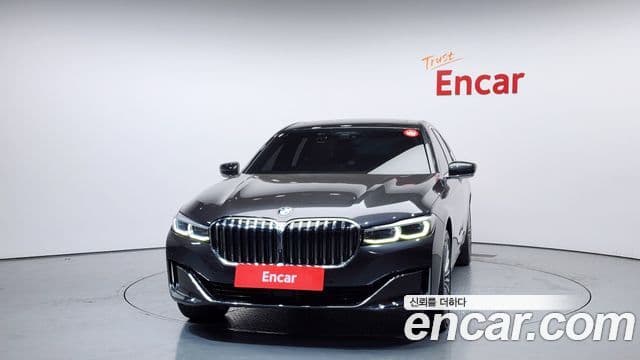 BMW 7 Series 2022 — ფოტო 3/20