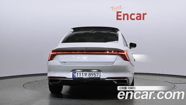 Kia K8 2023 — Şəkil 4/20