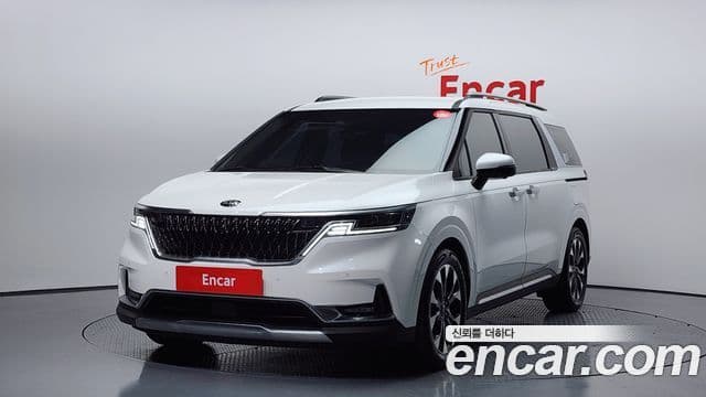Kia Carnival 2020 — ფოტო 2/20