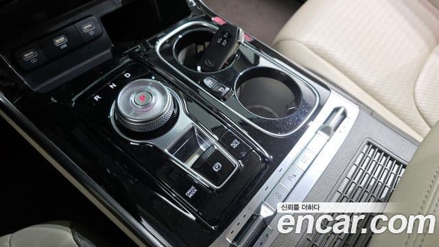 Kia Carnival 2021 — Şəkil 9/20