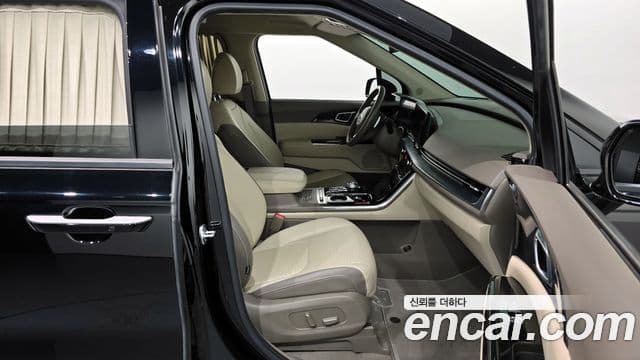 Kia Carnival 2021 — Şəkil 11/20