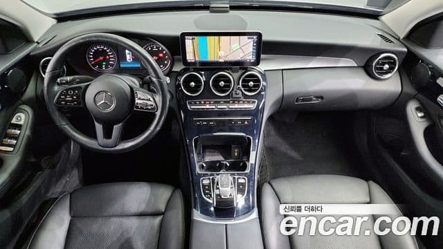 Mercedes-Benz C-Class 2019 — Фото 7/20
