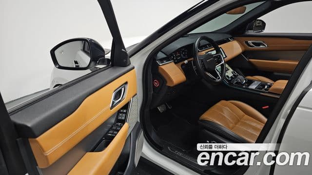 Land Rover Range Rover Velar 2021 — ფოტო 11/20