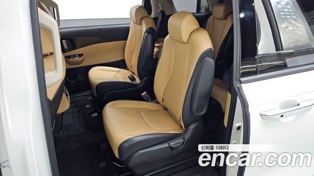 Kia Carnival 2020 — Şəkil 12/20