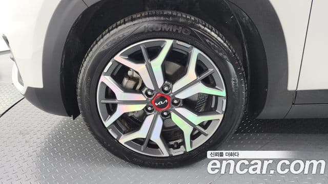 Kia Seltos 2022 — Şəkil 5/20