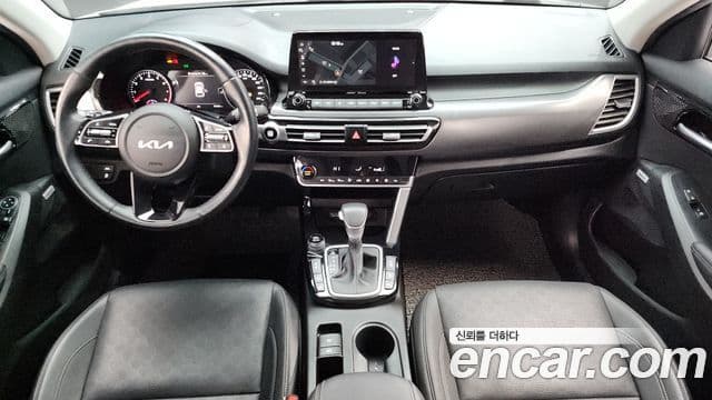 Kia Seltos 2022 — Şəkil 10/20
