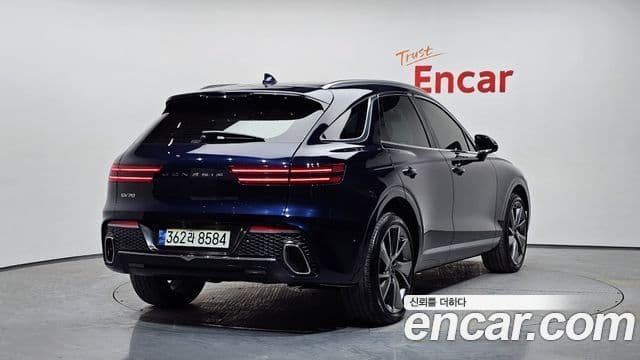 Genesis GV70 2022 — Şəkil 2/20